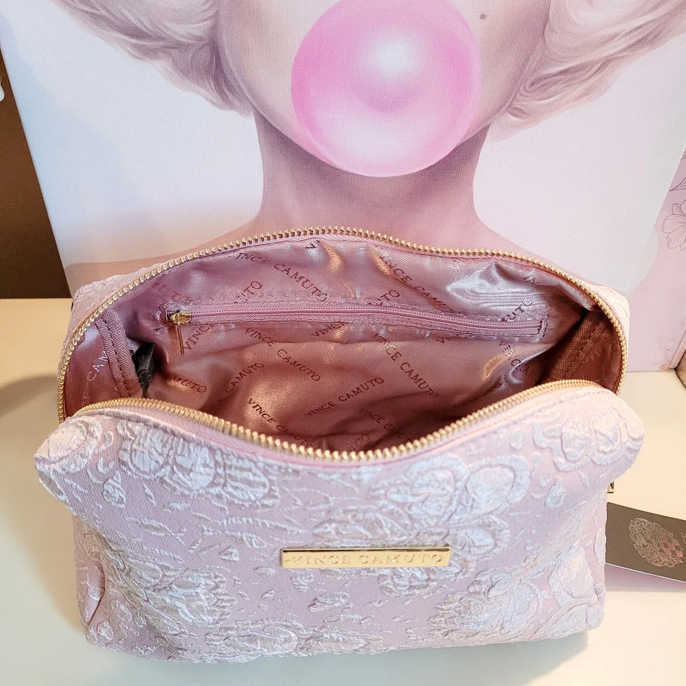 🌺Vince Camuto Cosmetic Bag Cosmetic Case Travel Bag Luxury Collection